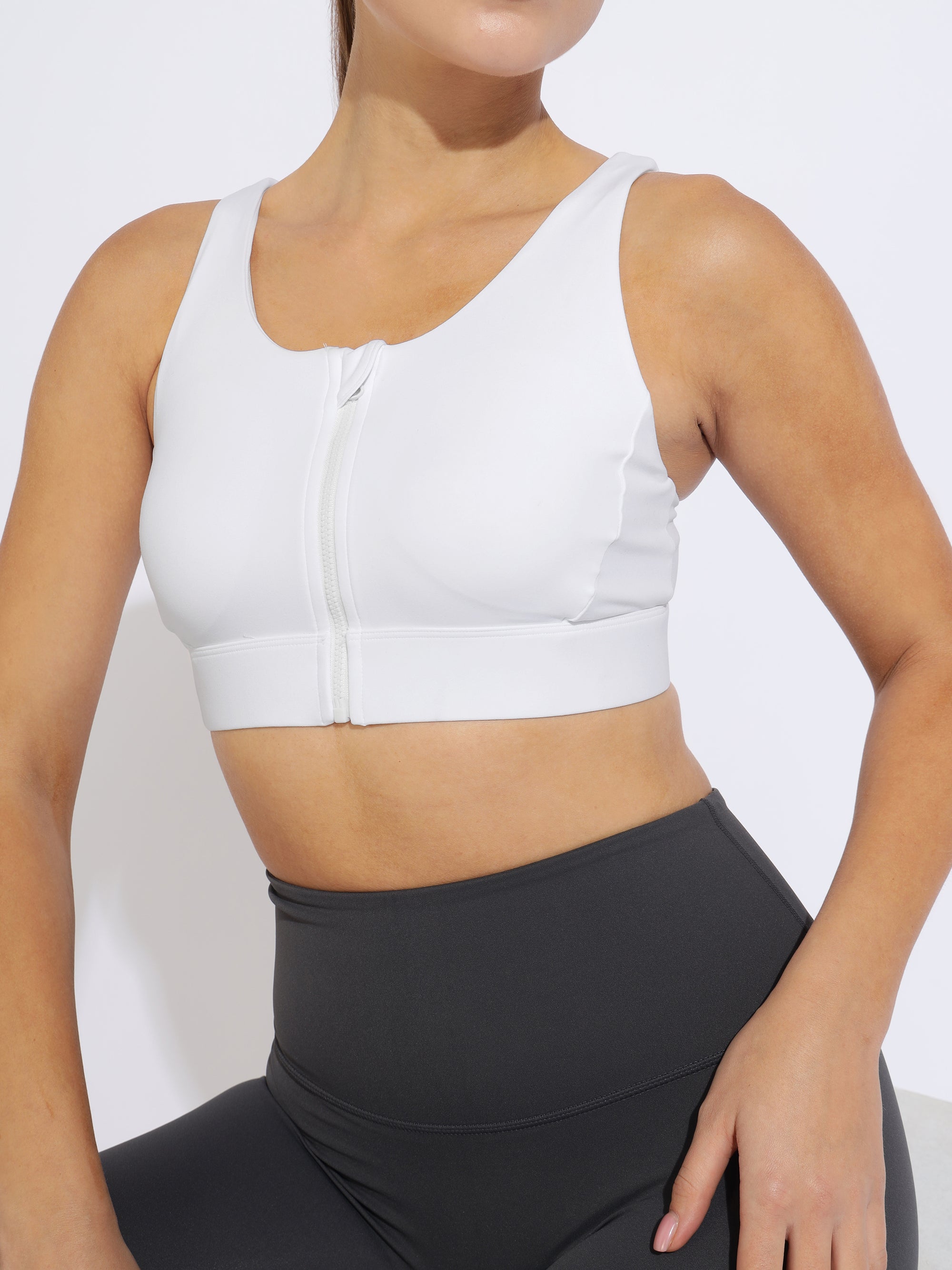 Front Zipper Sports Bra (Ivory)